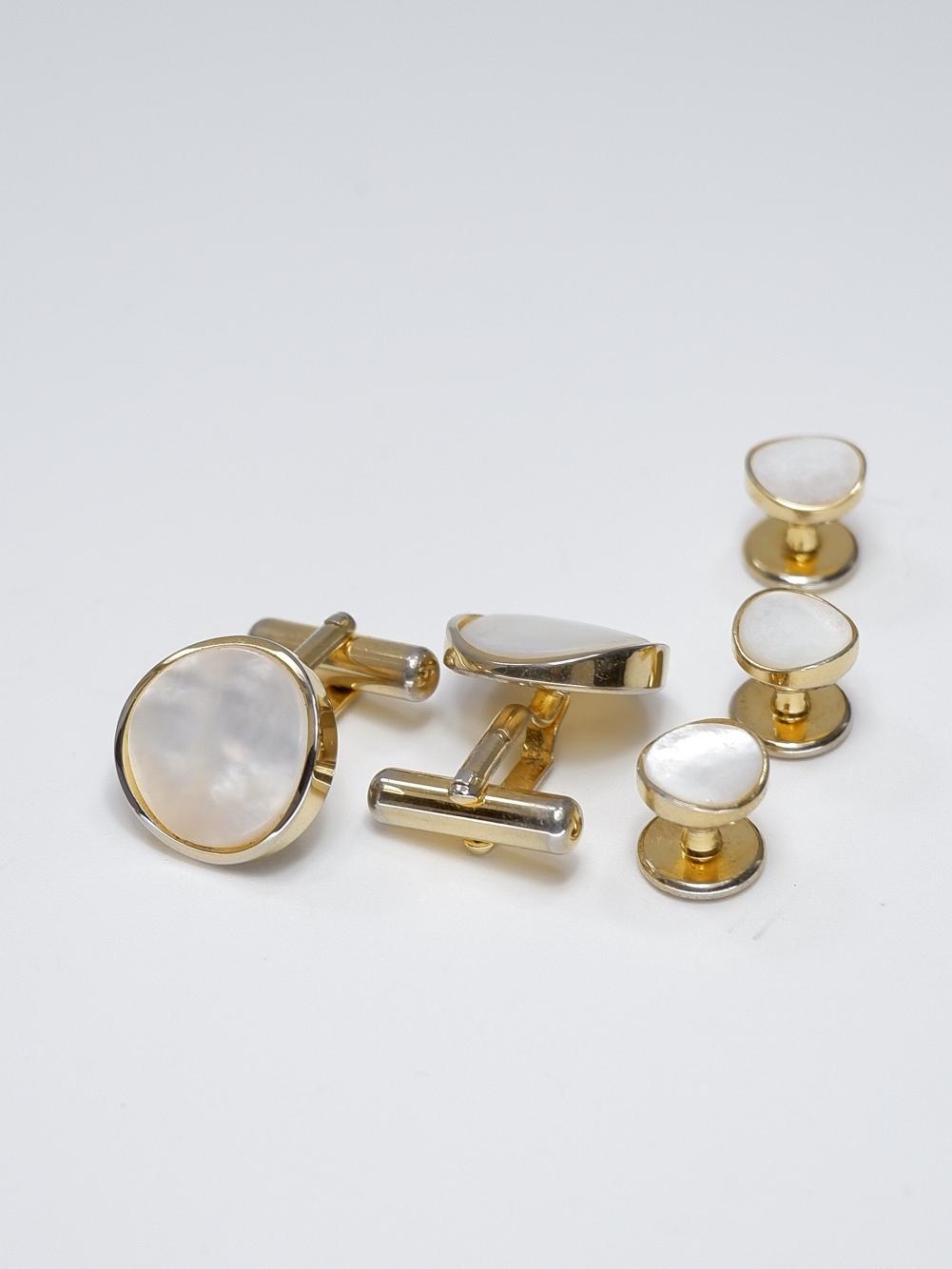 cuffbutA3b